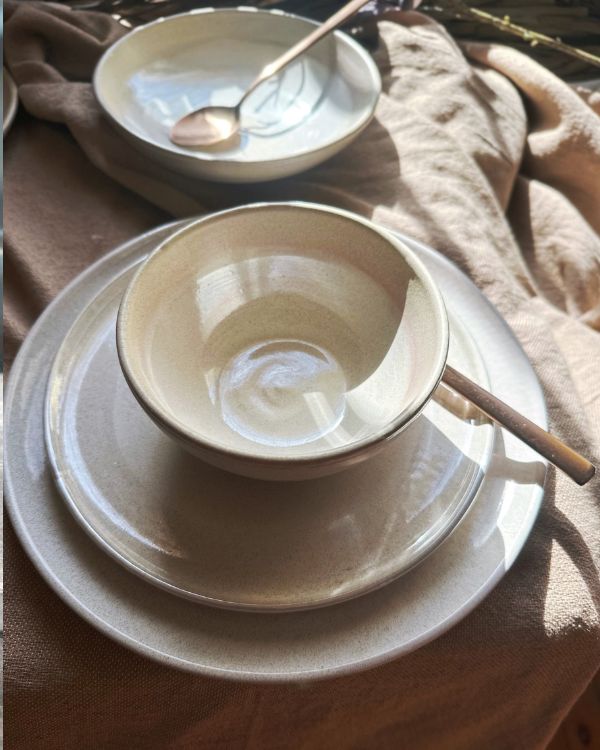 Pearl Oyster Dinner Set - Los Artisans