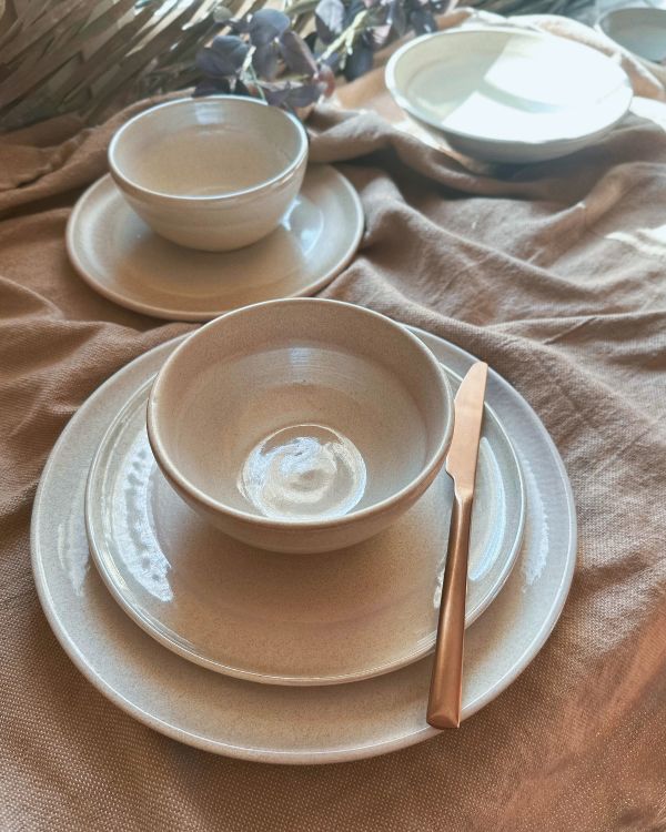 Pearl Oyster Dinner Set - Los Artisans