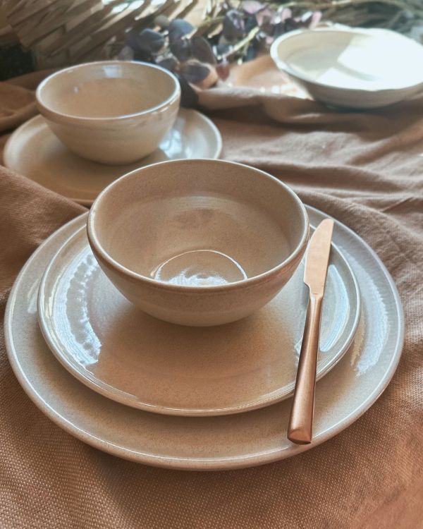 Pearl Oyster Dinner Set - Los Artisans