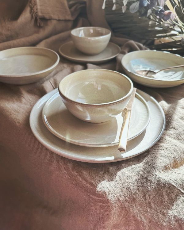 Pearl Oyster Dinner Set - Los Artisans