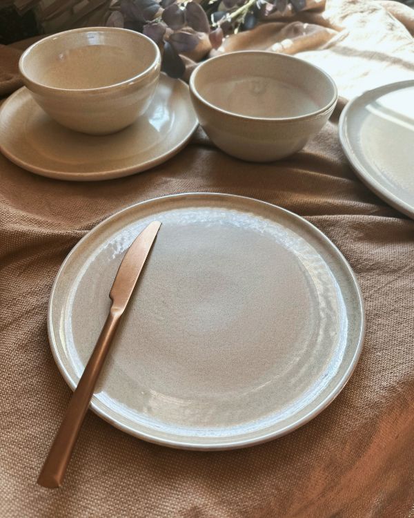Pearl Oyster Dinner Set - Los Artisans