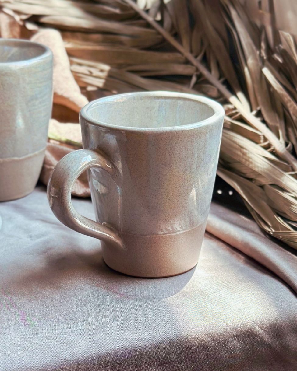 Pearl Oyster Mug