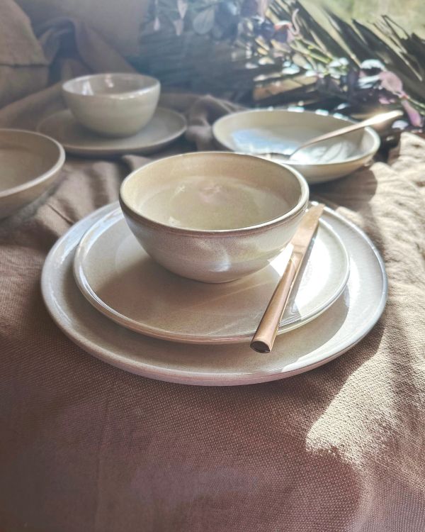 Pearl Oyster Dinner Set - Los Artisans