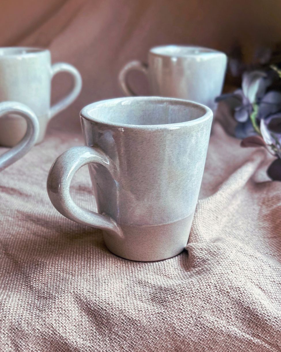Pearl Oyster Mug