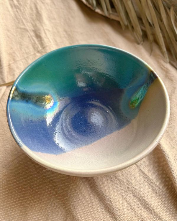 Coastal Skies Serving/Salad Bowl - Los Artisans