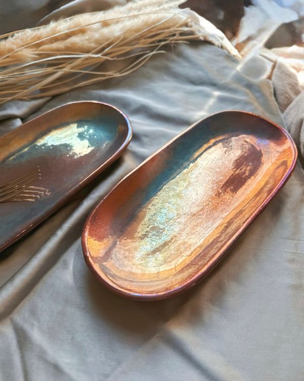 Maroon Shimmer Appetizer Platter - Los Artisans
