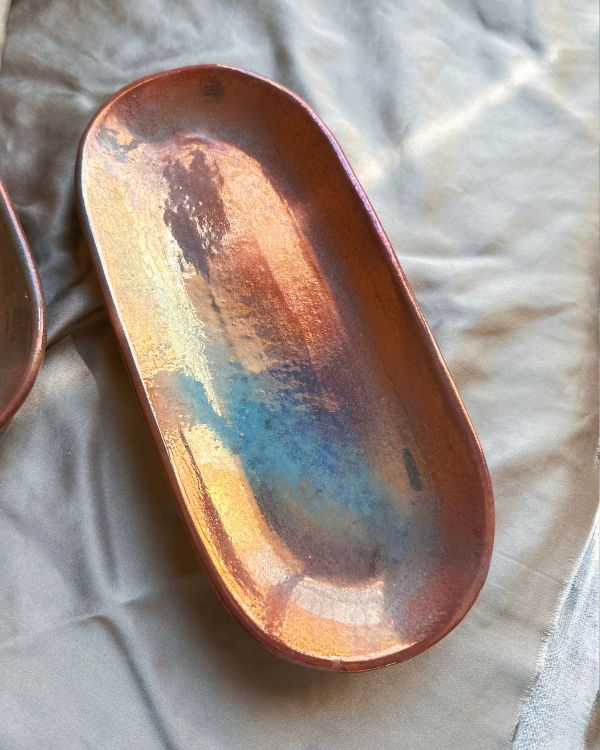 Maroon Shimmer Appetizer Platter - Los Artisans