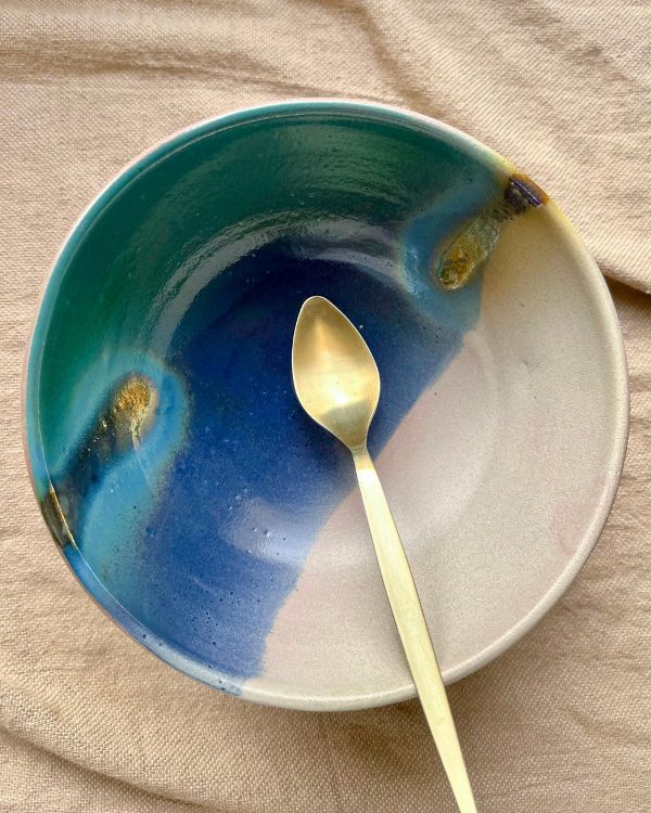 Coastal Skies Serving/Salad Bowl - Los Artisans