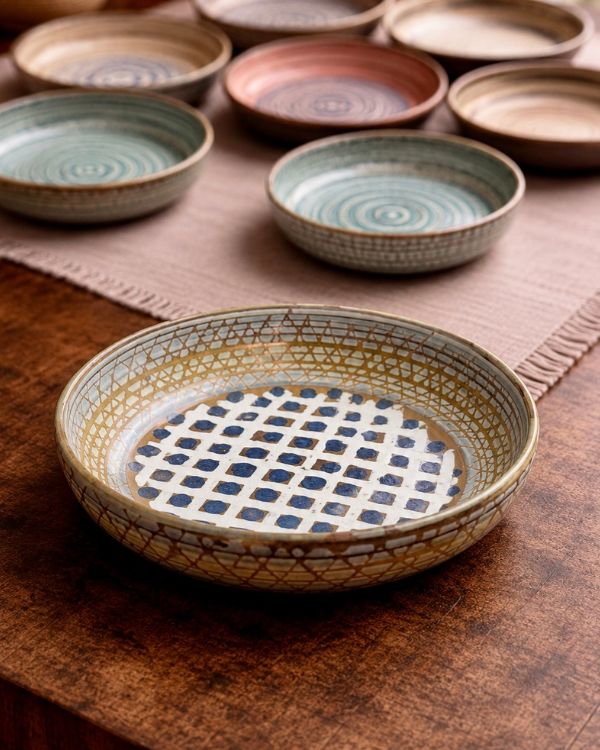 Earthy Spiral - Deep Serving Dish - Los Artisans