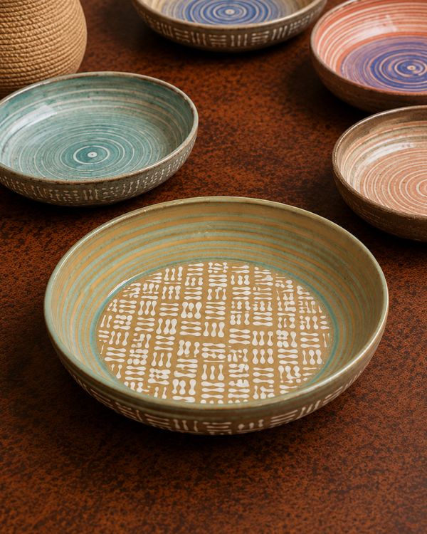 Earthy Spiral - Deep Serving Dish - Los Artisans