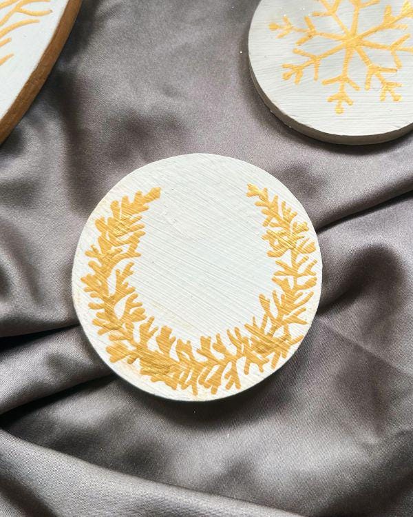 Gold & Off-White Handcrafted Wooden Placemat | with Relief Stencil Design | Elegant Dining Decor for Hot Items or Individual Use