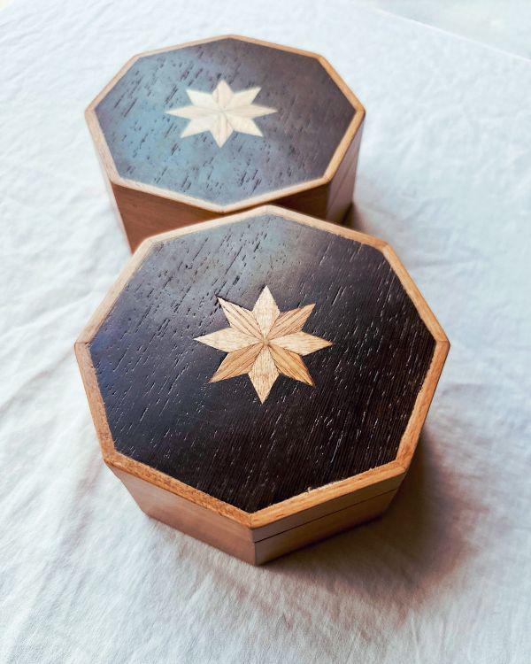 Medium Wooden Hexagon Box with Velvet Lining – Geometric Marquetry Keepsake, Jewelry or Gift Box
