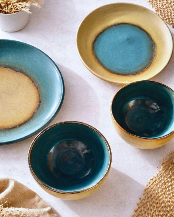 The Peacock Super Dinner Set