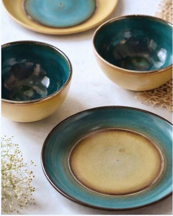 The Peacock Super Dinner Set